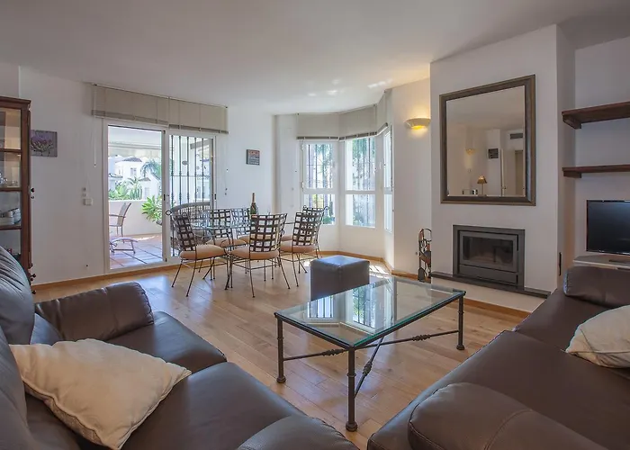 Naranjo, Puerto Banus Naranjos De