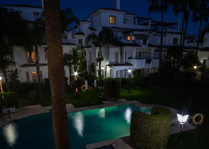 Naranjo, Puerto Banus Naranjos De *