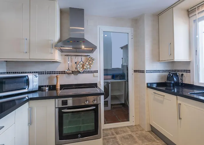 Apartament Naranjo, Puerto Banus Naranjos De